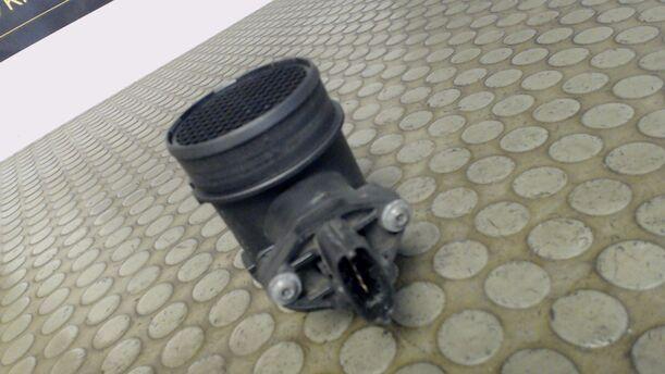 Foto: LUFTMASSENMESSER BOSCH eines Alfa Romeo 156 Sportwagon 1.6 Twin Spark