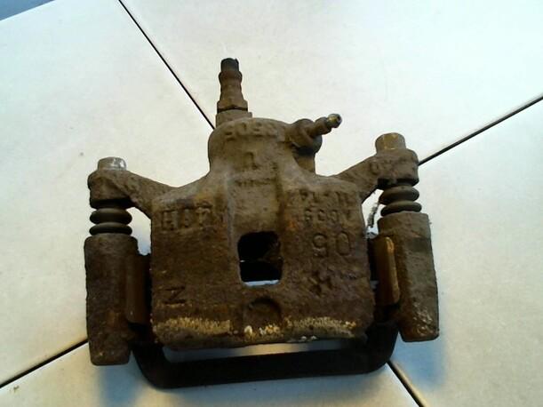 Foto: BREMSSATTEL HINTEN LINKS eines Mitsubishi Galant 1800