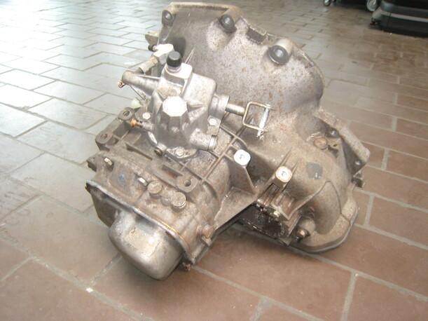 Foto: SCHALTGETRIEBE F13 W3,94 eines Opel Vectra 1.6