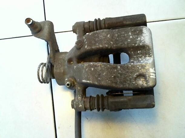 Foto: BREMSSATTEL HINTEN RECHTS eines Alfa Romeo 147 1.6 Twin Spark