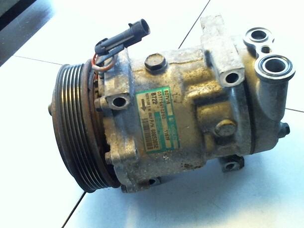 Foto: KOMPRESSOR KLIMAANLAGE eines Alfa Romeo 147 1.6 Twin Spark