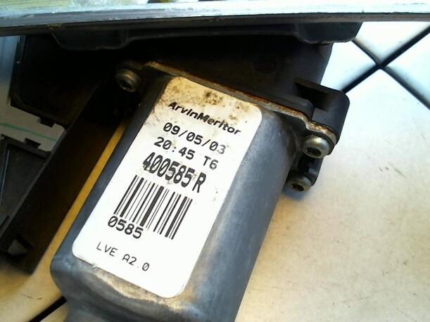 Foto: FENSTERHEBER ELEKTR. HINTEN LINKS eines Peugeot 307 110