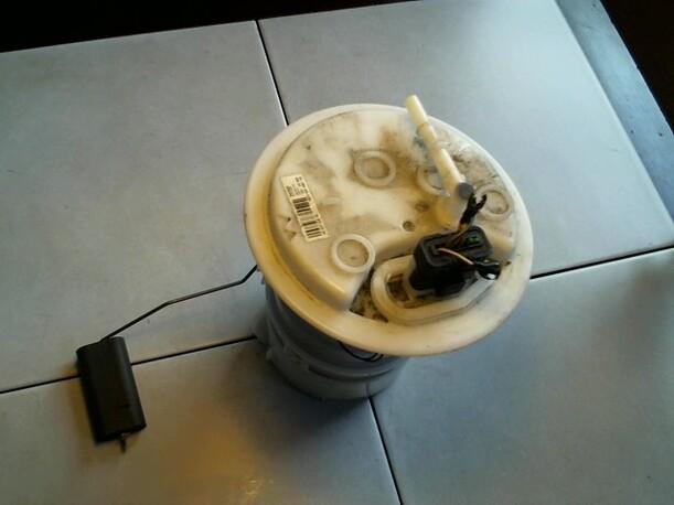Foto: KRAFTSTOFFPUMPE eines Peugeot 307 110