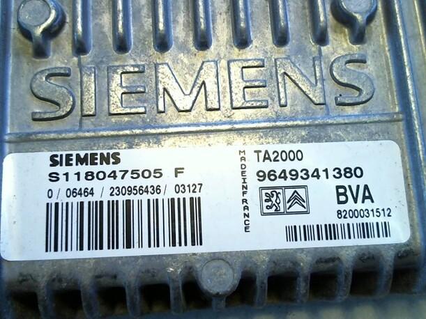 Foto: STEUERGERÄT AUTOMATIKGETRIEBE eines Peugeot 307 110
