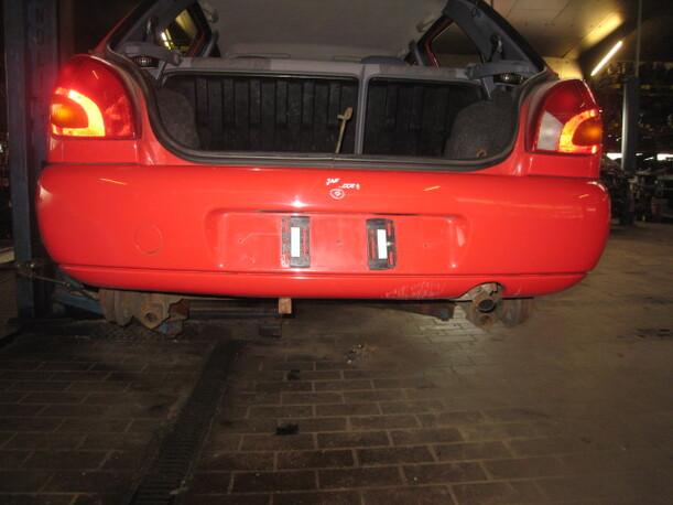 Foto: STOßSTANGE / STOSSFÄNGER HINTEN eines Ford Fiesta