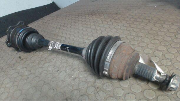 Foto: ANTRIEBSWELLE LINKS (Automatik) eines Audi A3 1.9 TDI