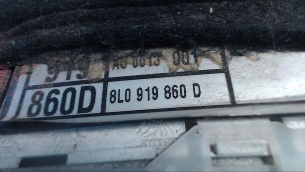 Foto: TACHOEINHEIT eines Audi A3 1.9 TDI