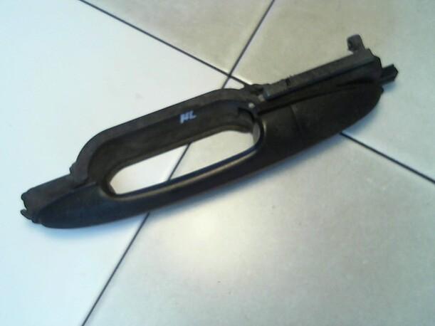 Foto: TÜRAUSSENGRIFF HINTEN LINKS eines Ford Focus Turn. 1.8 TDCi