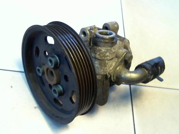 Foto: LENKGETRIEBEPUMPE eines VW Golf 1.6