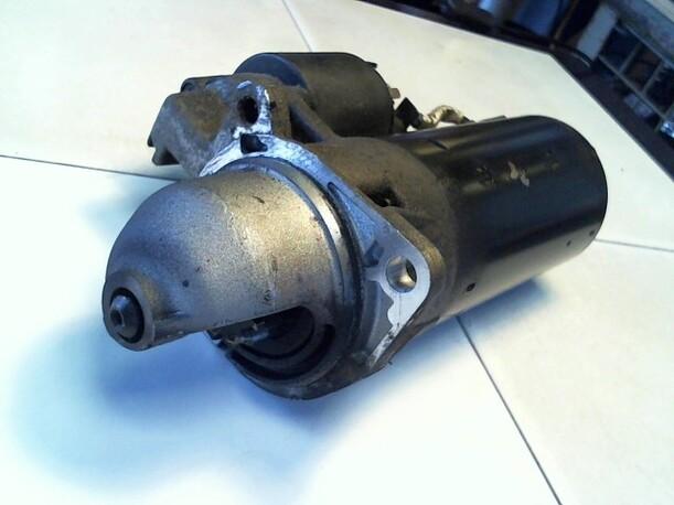 Foto: ANLASSER / STARTER BOSCH eines BMW 318tds touring