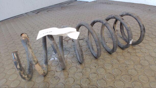 Foto: HINTERFEDER LINKS eines Ford Mondeo Turnier TD