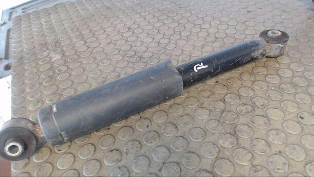 Foto: STOSSDÄMPFER HINTEN LINKS eines Ford Mondeo Turnier TD