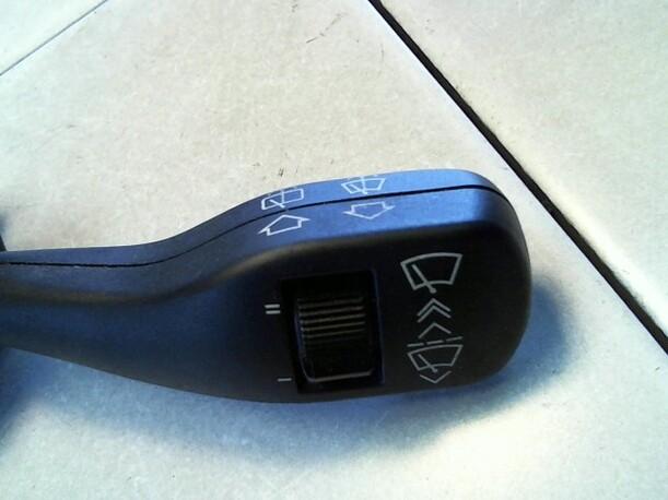 Foto: SCHEIBENWISCHERSCHALTER R eines BMW 320td compact