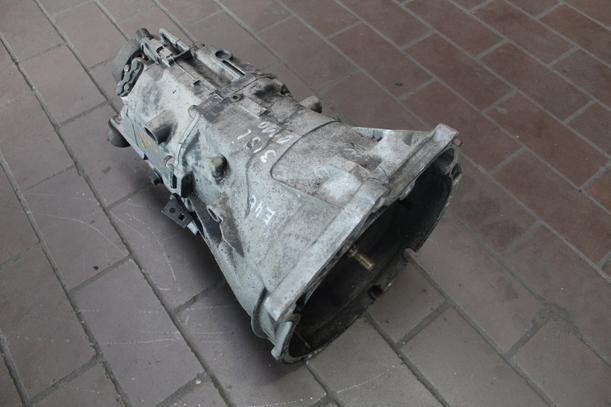 Foto: SCHALTGETRIEBE 5-GANG AJR eines BMW 318i