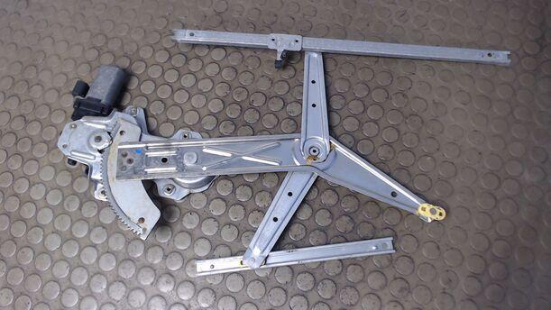 Foto: FENSTERHEBER VORNE RECHTS eines Alfa Romeo 166 2.4 JTD