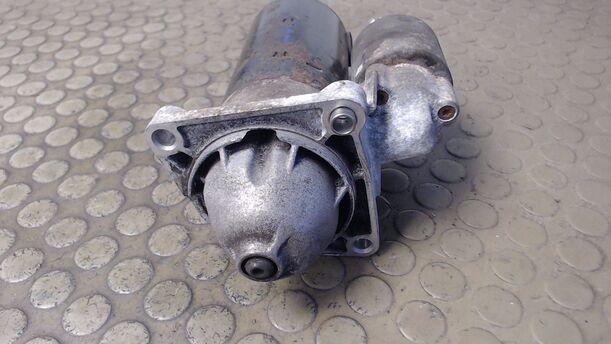 Foto: ANLASSER / STARTER BOSCH eines Alfa Romeo 166 2.4 JTD