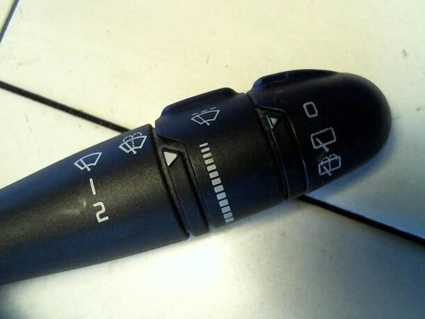 Foto: SCHEIBENWISCHERSCHALTER eines Renault Laguna Grandtour 1.8