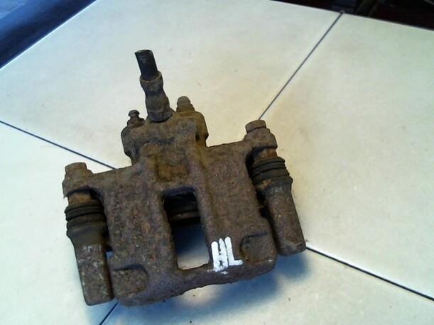Foto: BREMSSATTEL HINTEN LINKS eines Volvo 960