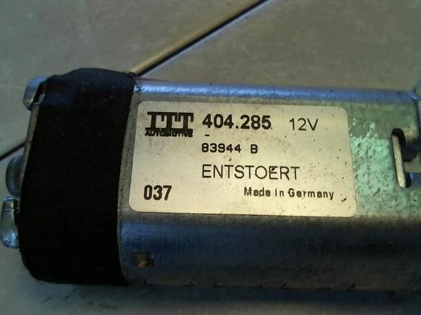 Foto: SCHIEBEDACHMOTOR eines Rover 416 Automatic