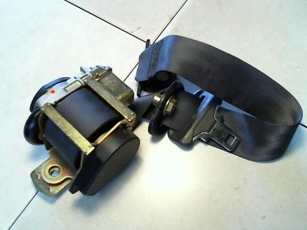 Foto: SICHERHEITSGURT HINTEN LINKS eines Renault Laguna Grandtour 2.2 dCi