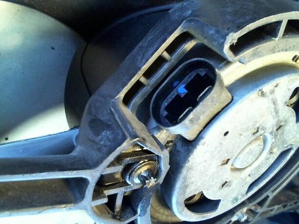 Foto: ELEKTROLÜFTER eines Renault Laguna Grandtour 2.2 dCi