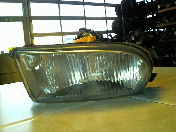 Foto: NEBELSCHEINWERFER LINKS eines Renault Megane Scenic 1.6e