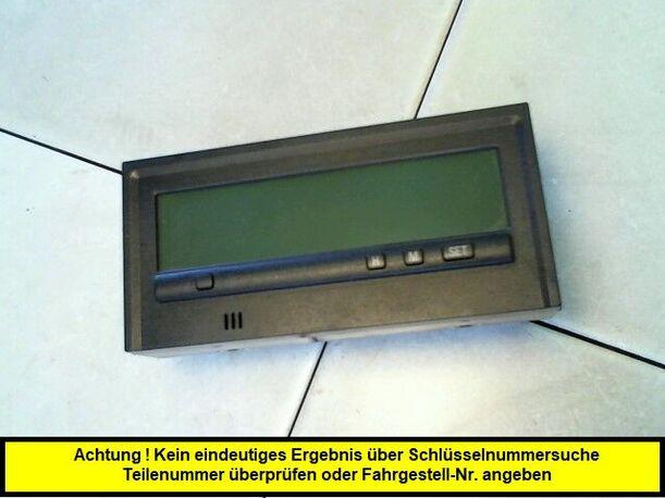 Foto: INFORMATIONSDISPLAY eines Mitsubishi Space Star 1.6
