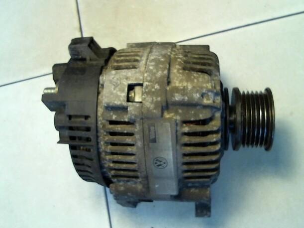 Foto: LICHTMASCHINE VALEO eines VW Polo 60