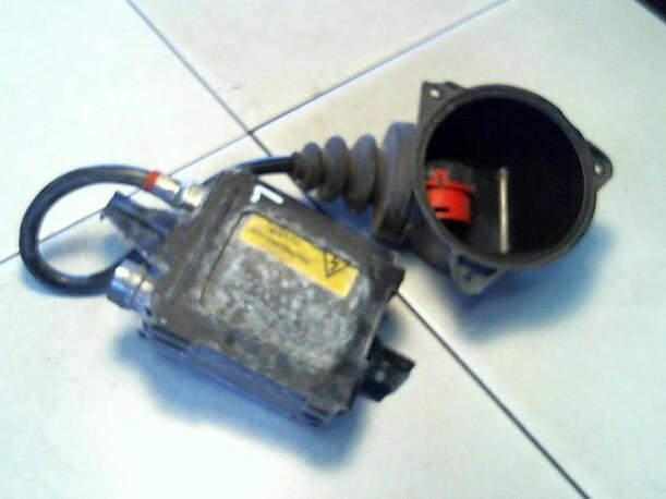 Foto: STEUERGERÄT SCHEINWERFER XENON LINKS eines Opel Omega Caravan 2.0 16V