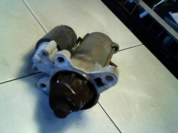 Foto: ANLASSER / STARTER eines Ford Mondeo 16V