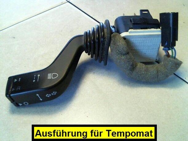 Foto: BLINKSCHALTER/KOMBISCHALTER L eines Opel Vectra 2.2 DTI Caravan