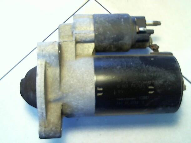 Foto: ANLASSER / STARTER BOSCH eines Peugeot 106