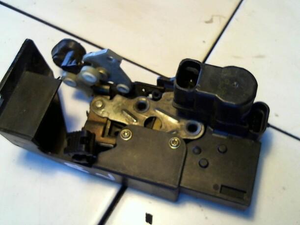 Foto: TÜRSCHLOSS HINTEN LINKS eines Alfa Romeo 156 2.0 16V Twin Spark