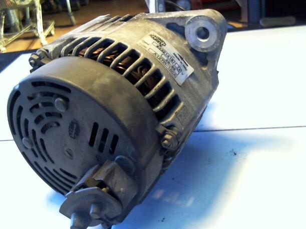 Foto: LICHTMASCHINE eines Alfa Romeo 156 2.0 16V Twin Spark