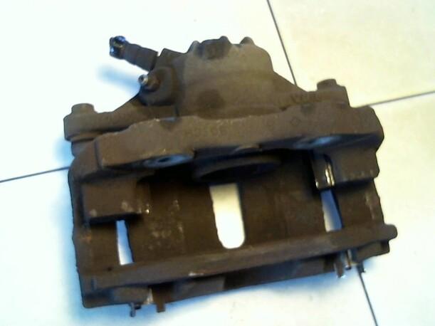 Foto: BREMSSATTEL VORN LINKS eines Peugeot 206 CC 110