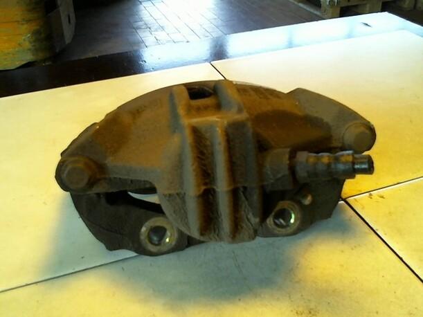 Foto: BREMSSATTEL VORN RECHTS eines Peugeot 206 CC 110
