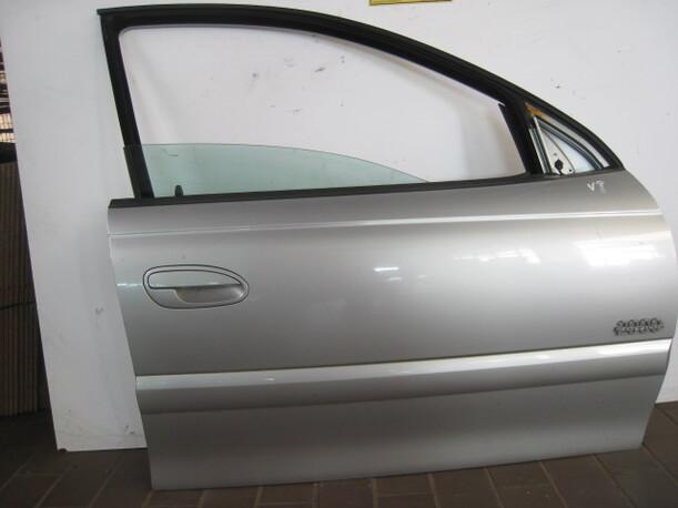 Foto: TÜR VORNE RECHTS eines Opel Omega 2.2