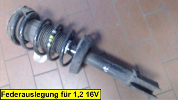 Foto: FEDERBEIN VORN RECHTS eines Opel Corsa 16V