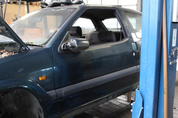 Foto: TÜR LINKS / FAHRERTÜR (2/3-Türer) eines Citroen ZX 16V