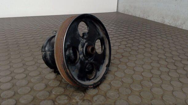 Foto: PUMPE SERVOLENKUNG eines Citroen ZX 16V