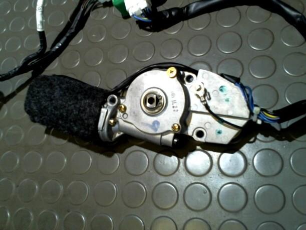 Foto: MOTOR SCHIEBEDACH eines Hyundai Santa Fe 2.7 V6 4WD