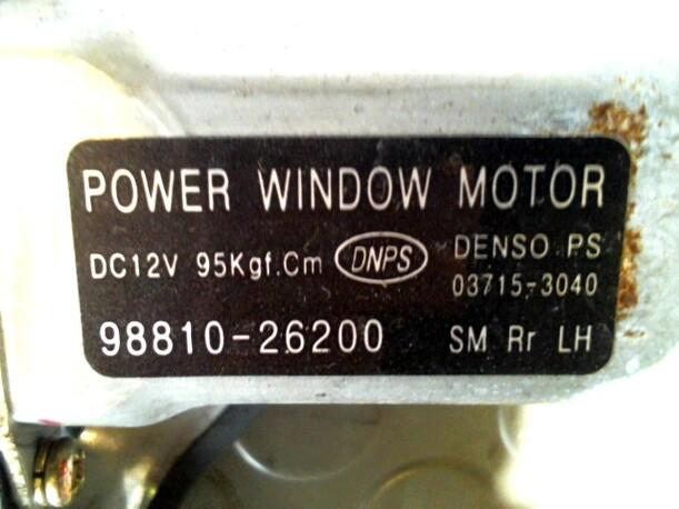 Foto: FENSTERHEBER ELEKTR. HINTEN LINKS eines Hyundai Santa Fe 2.7 V6 4WD