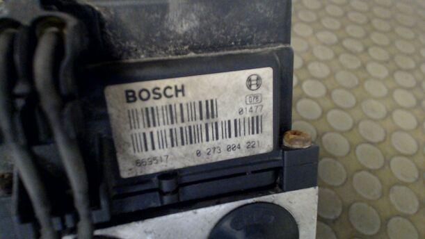 Foto: HAUPTBREMSAGGREGAT ABS eines Saab 900 2.0i