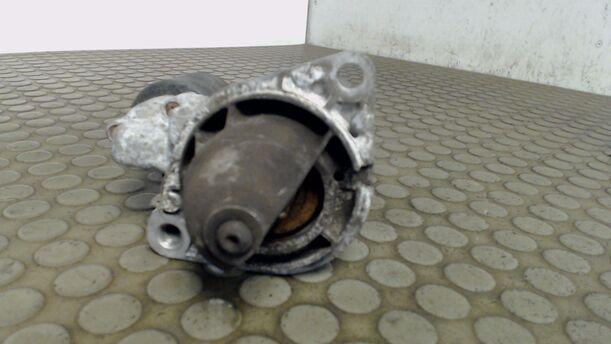 Foto: ANLASSER / STARTER BOSCH eines Saab 900 2.0i