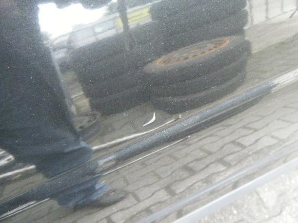 Foto: TÜR HINTEN LINKS eines Renault Megane 1.6