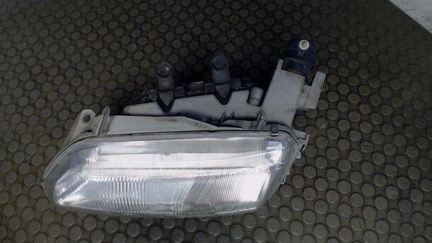 Foto: SCHEINWERFER LINKS eines Renault Espace 3.0 V6 Automatik