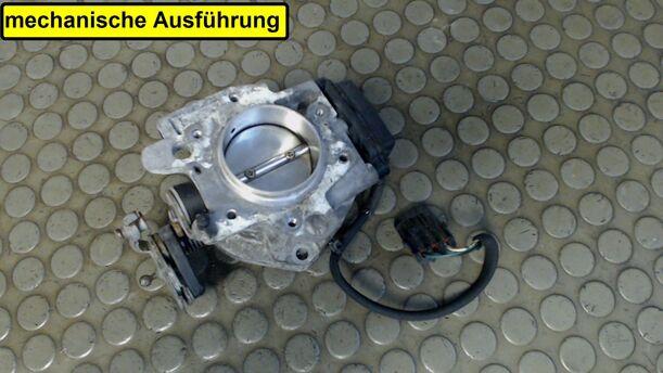 Foto: DROSSELKLAPPE eines Renault Espace 3.0 V6 Automatik
