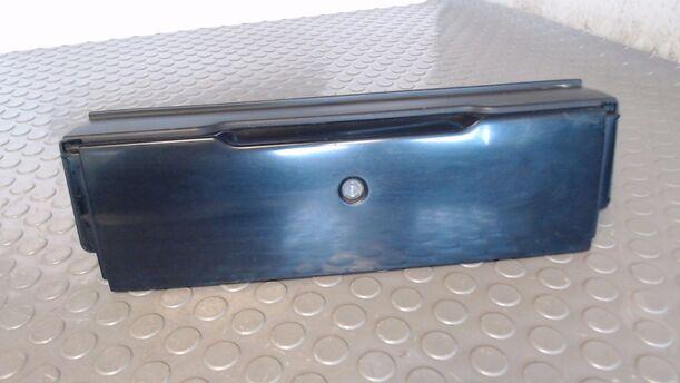 Foto: HECKBLENDE OBEN MITTE eines Ford Probe CC