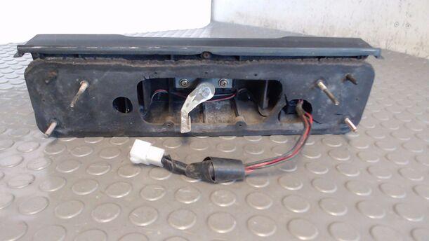 Foto: HECKBLENDE OBEN MITTE eines Ford Probe CC