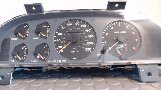 Foto: TACHOEINHEIT / KOMBIINSTRUMENT eines Ford Probe CC